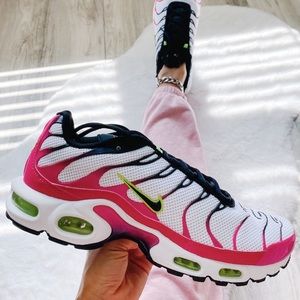 Nike air max plus sneakers